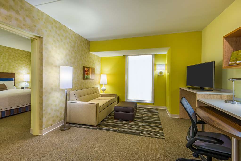 Home2 Suites By Hilton Buffalo Airport/ Galleria Mall Чийктоуага Стая снимка