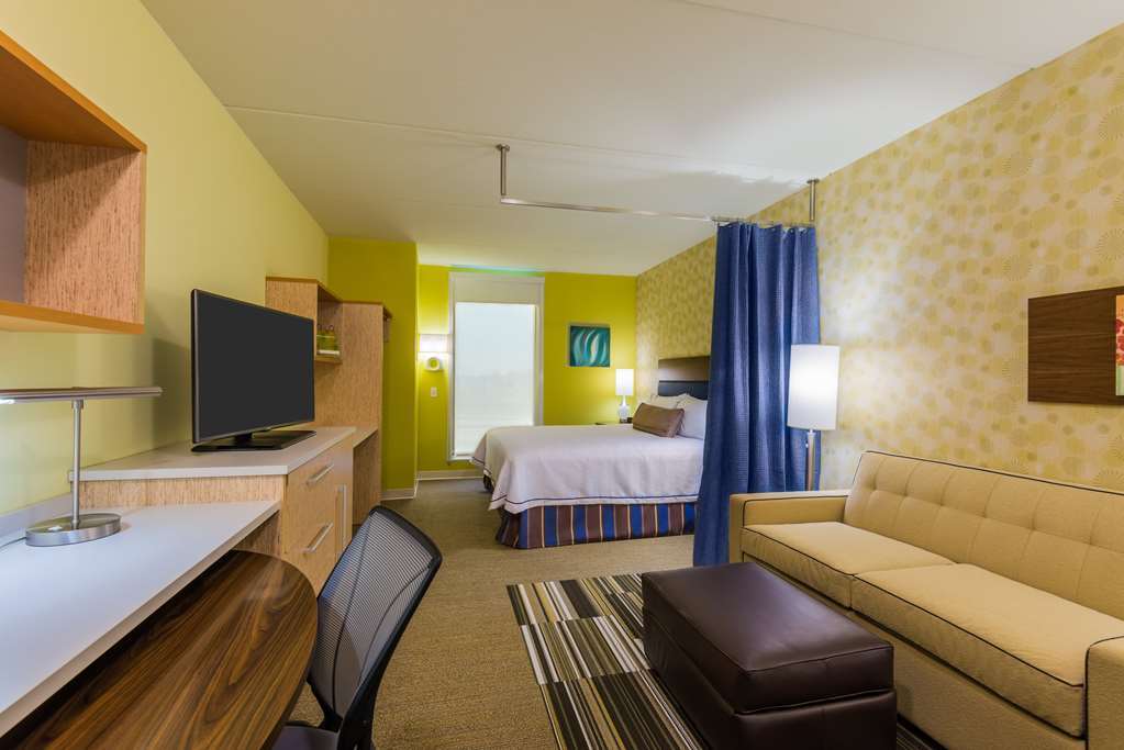 Home2 Suites By Hilton Buffalo Airport/ Galleria Mall Чийктоуага Стая снимка